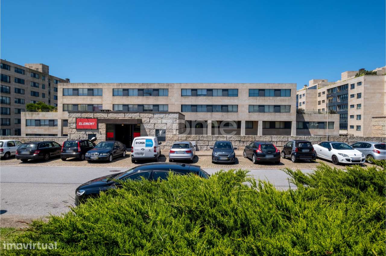 T1 com lugar de garagem e arrumos, Leça da Palmeira - Arrendamento - Grande imagem: 2/26