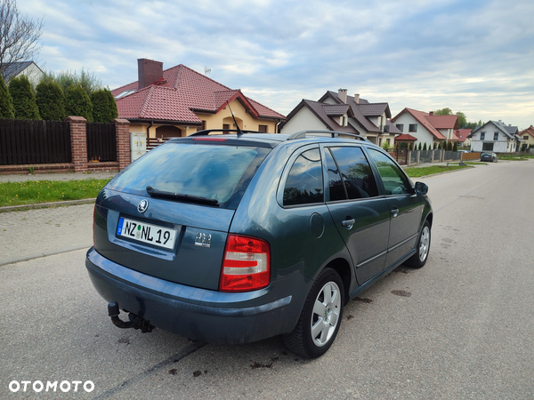 Skoda Fabia 2.0 Sportline - 5