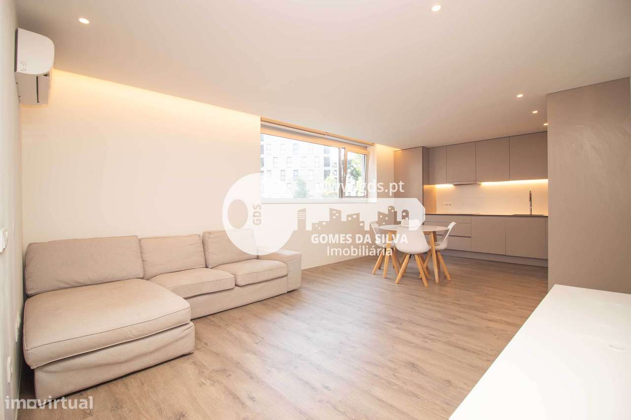 Apartamento T1 no Parque Norte - Construção Acrescentar-18