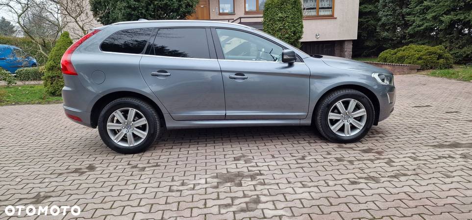 Volvo XC 60 D3 Drive-E Momentum - 35