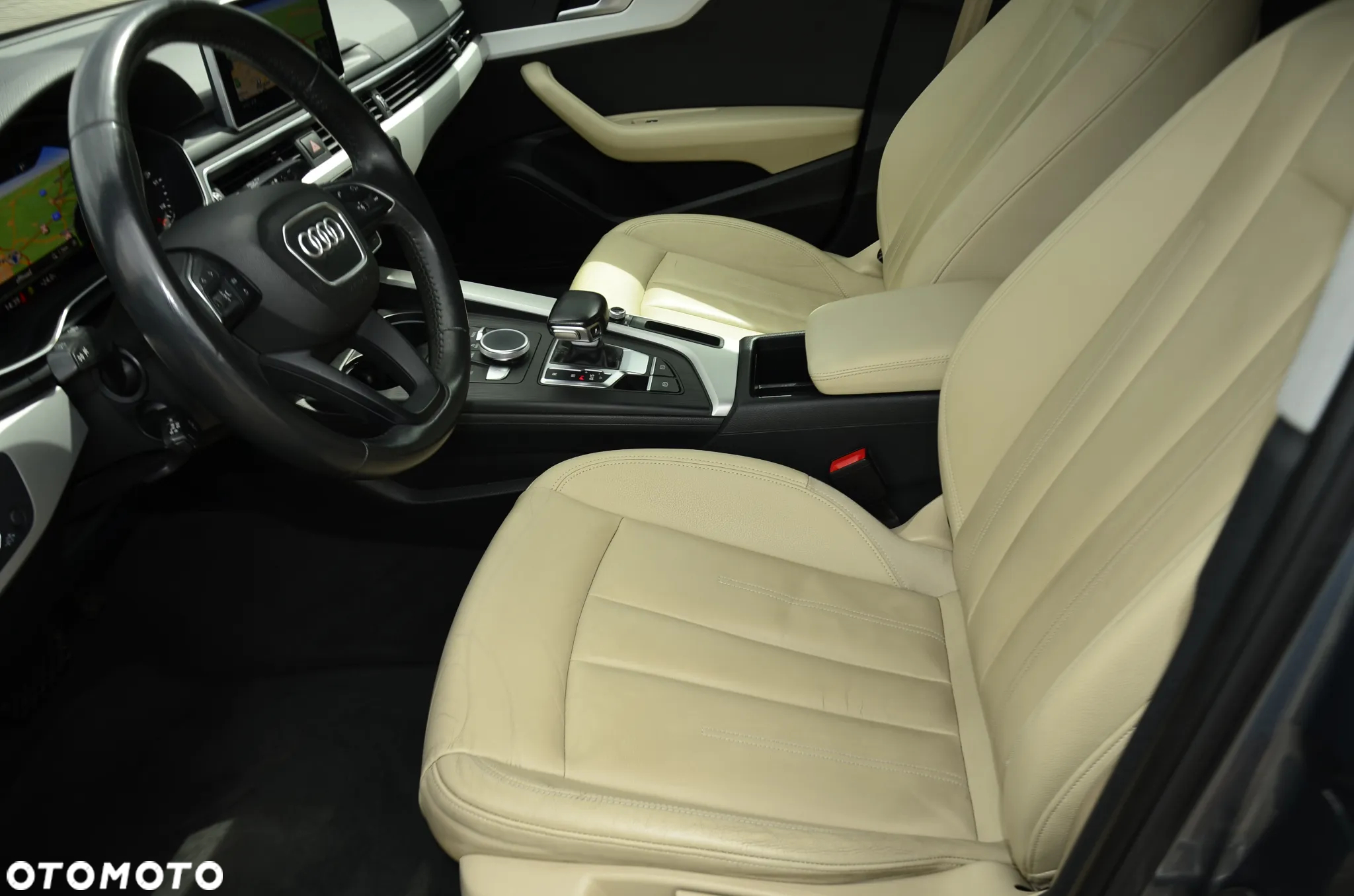 Audi A4 2.0 TDI Sport S tronic - 19