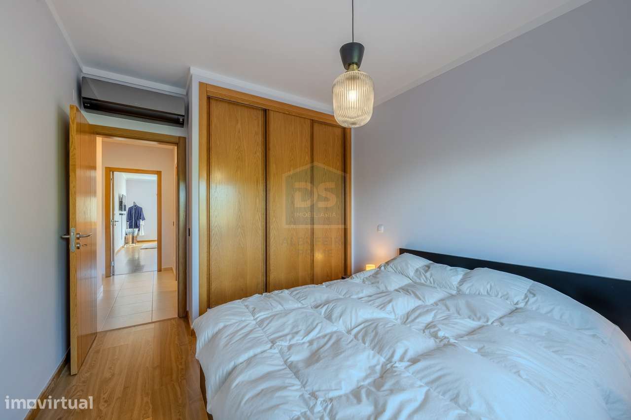 Apartamento T3 Venda em Quelfes,Olhão-12