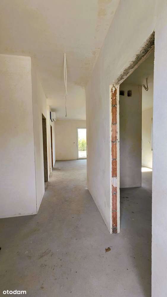 Nowoczesny bliźniak deweloperski na Rogach-13