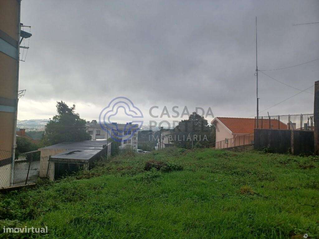 Terreno com área 613,00 m2 para moradia de 4 frentes, na Rua Rua Drº F - Grande imagem: 4/16