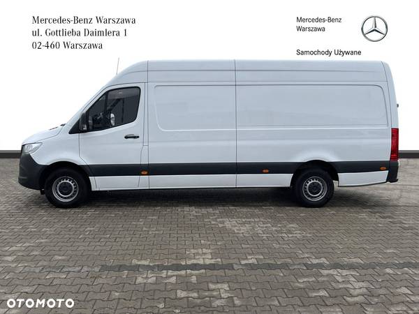 Mercedes-Benz Sprinter - 2