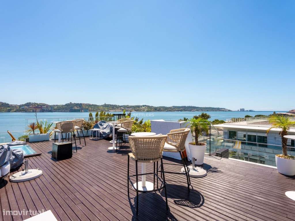Apartamento T1 em Hotel de 5* em Lisboa-0