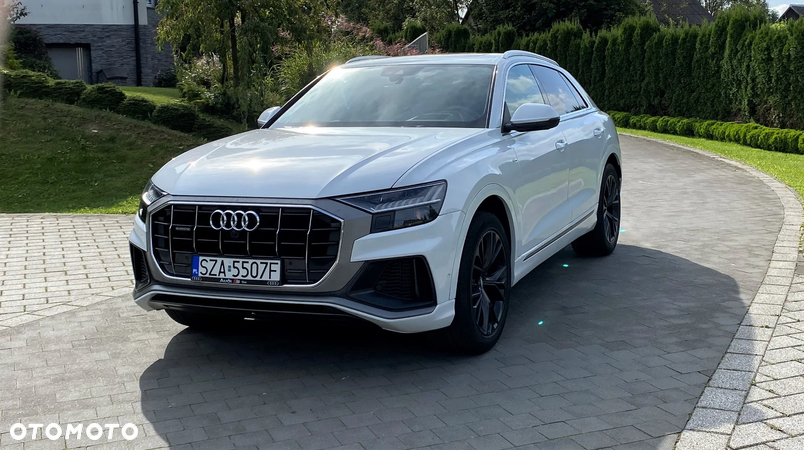 Audi Q8 55 TFSI mHEV Quattro Tiptronic - 2