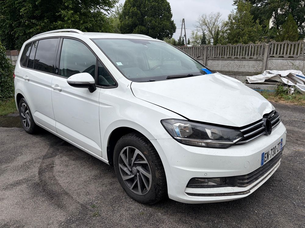 Volkswagen Touran III (2015-) 2.0 TDI SCR (BlueMotion Technology) DSG SOUND 2017