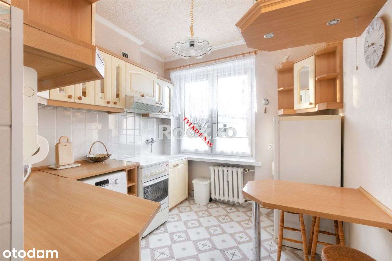 Mieszkanie na 1 piętrze w bloku na Kapuściskach.-0