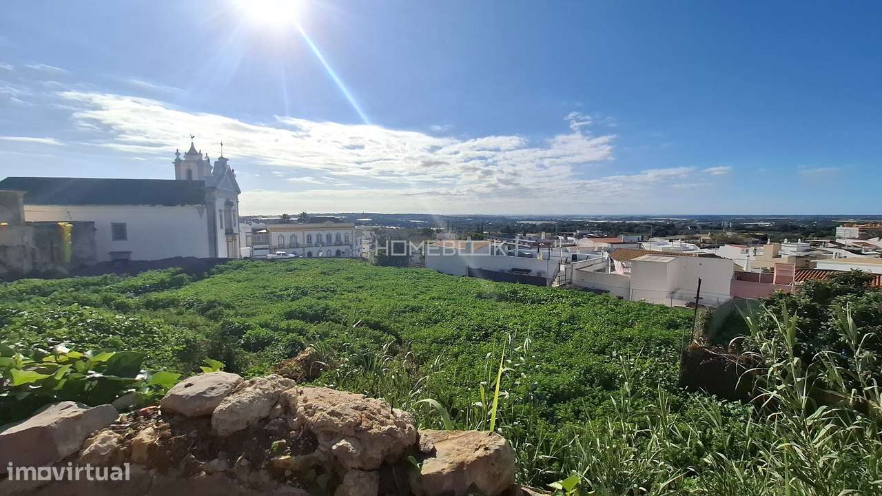 ANTIGO LAGAR DE AZEITE E HABITAÇÃO - ESTOI - CENTRO HISTÓRICO - Grande imagem: 1/32