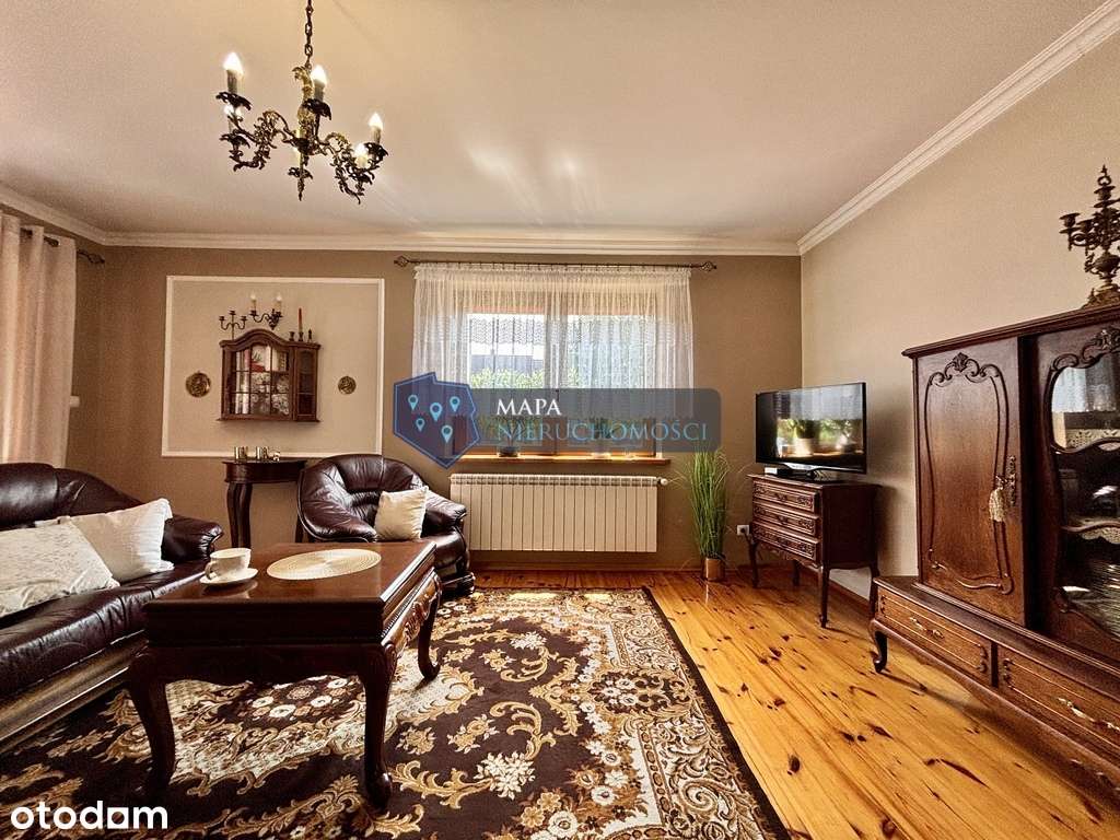 Wygodny dom z pięknym zielonym ogrodem-1