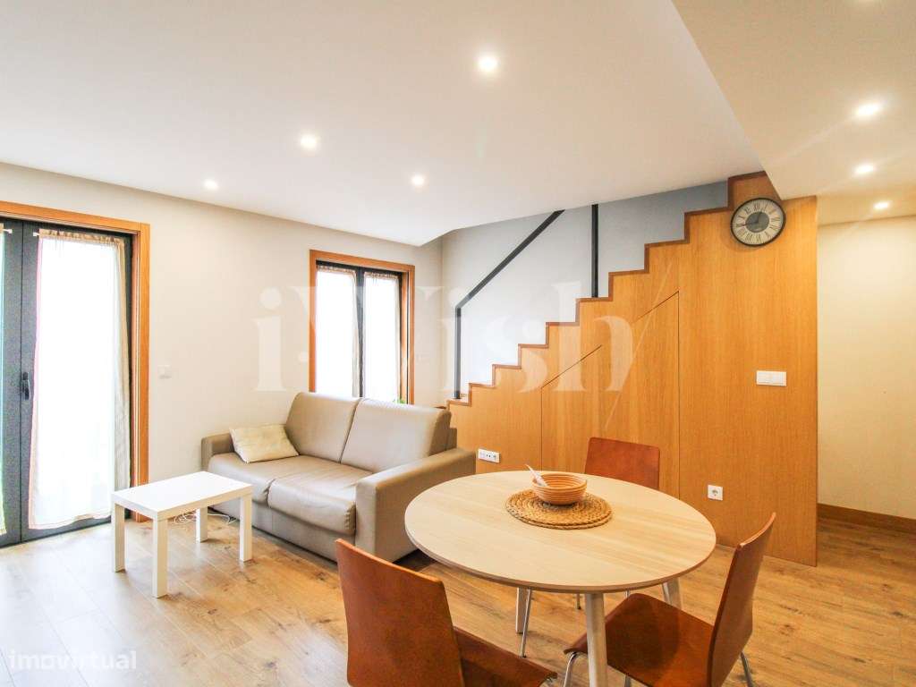 Apartamento T1 com Estacionamento + Já Arrendado no Centro do Porto... - Grande imagem: 2/29