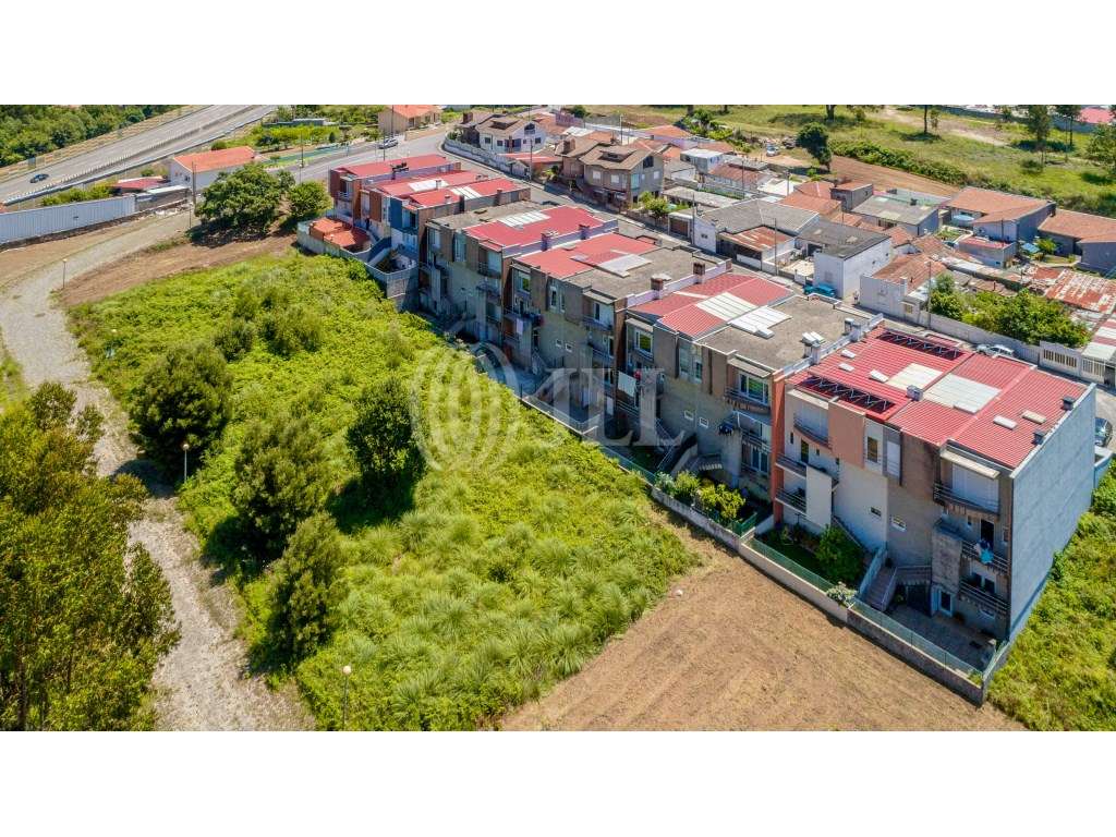 Terreno para construção de moradia em Aveiro, Porto - Grande imagem: 2/7
