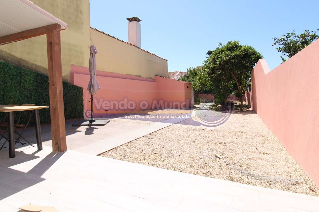 Moradia T1+1 em Muge (MG063)-9