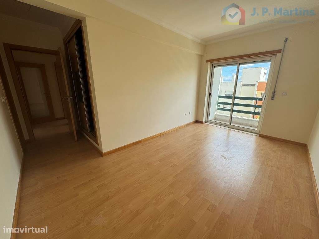 T3 c/ parqueamento e arrecadação, Lavradio (Barreiro)-28