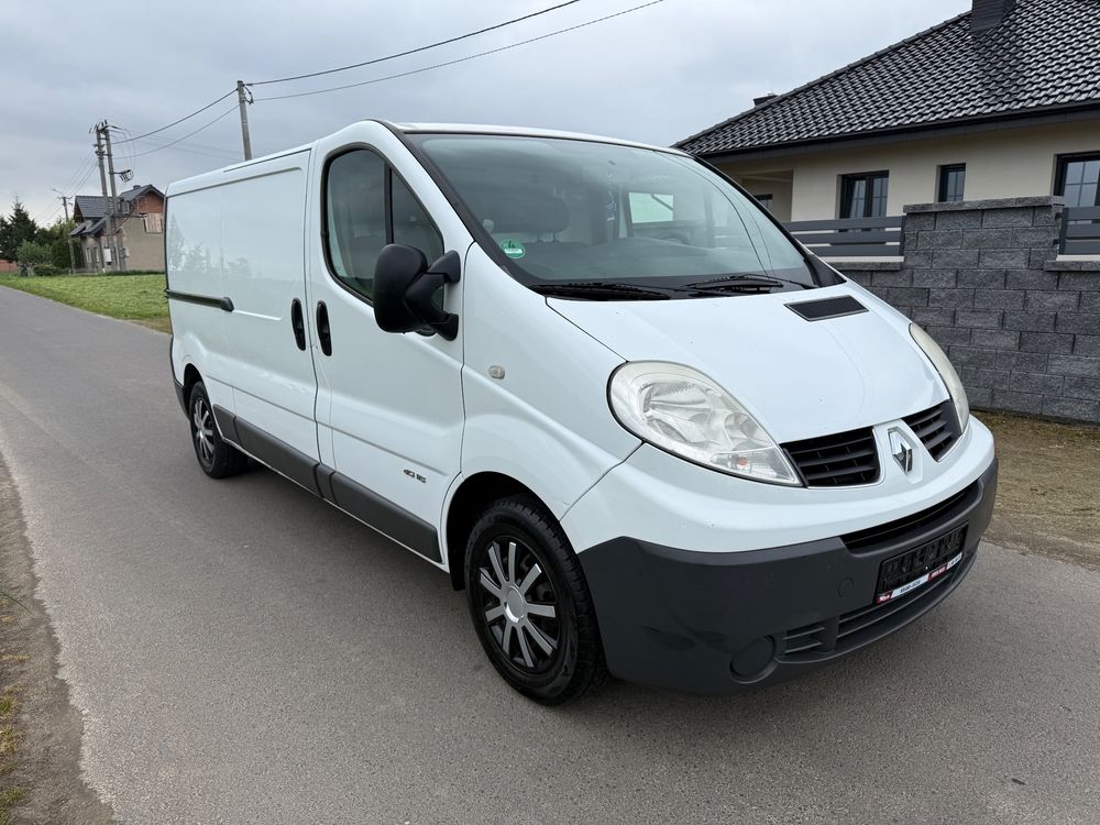 Renault Trafic 2011