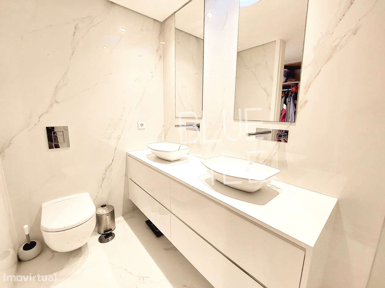 Apartamento T3 – último piso, garagem fechada, primeira linha de praia-19