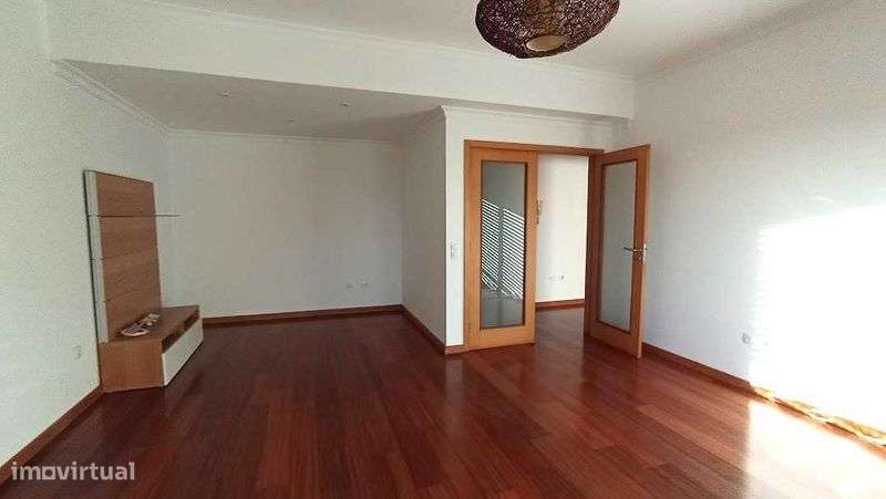 Apartamento T3 Santa Maria Da Feira - Grande imagem: 4/10
