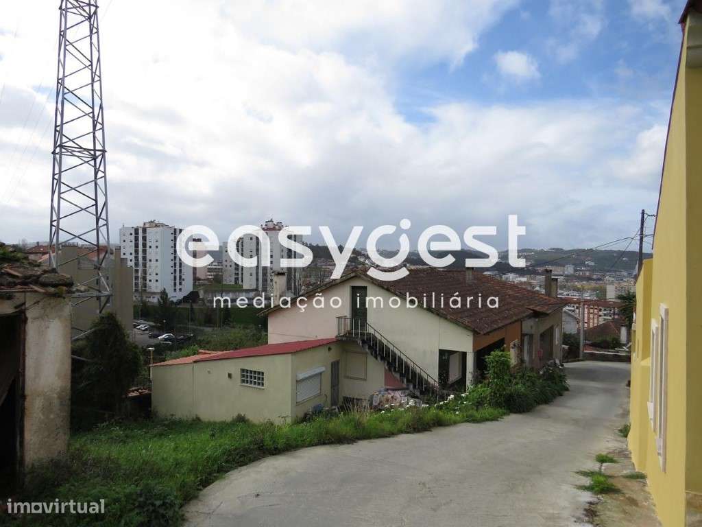 Terreno urbano na cidade - Sto António dos Olivais - Grande imagem: 5/5