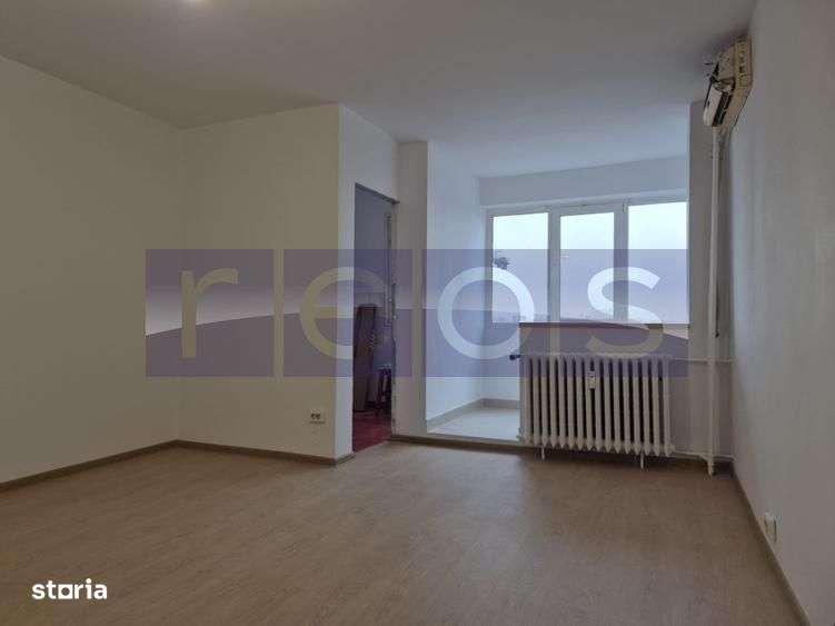 DE VANZARE GARSONIERA 31 MP DRUMUL TABEREI -SIBIU-1 MAI| METROU - Imagine principală: 2/8