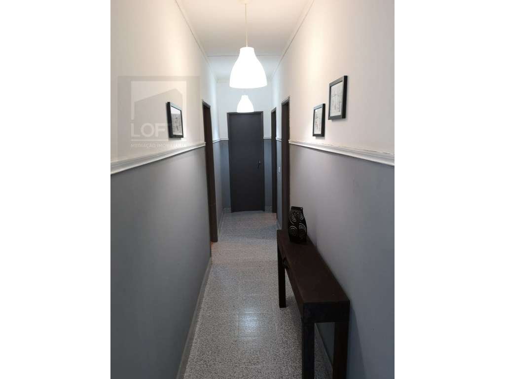 Condomínio com 6 Moradias V2 /V3 Mobiladas e Equipadas-6