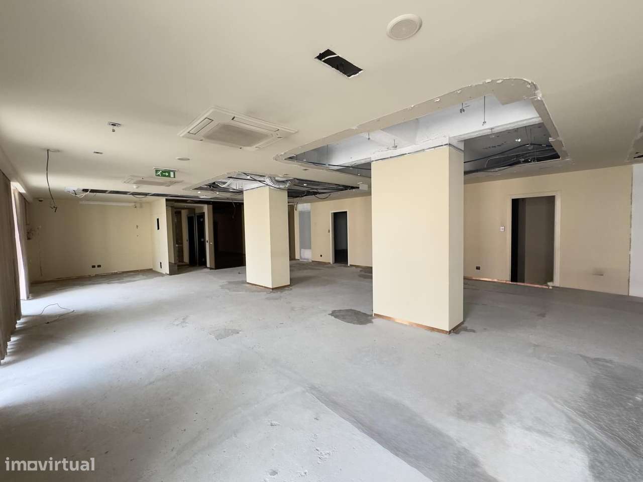 Escritório, São Sebastião da Pedreira, Lisboa - Grande imagem: 5/31