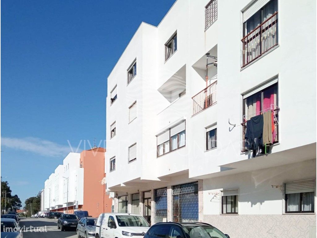 Apartamento T2 na Quinta do Conde - Sesimbra.