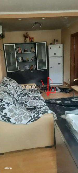 7 min metrou OBOR, decomandat bloc reabilitat