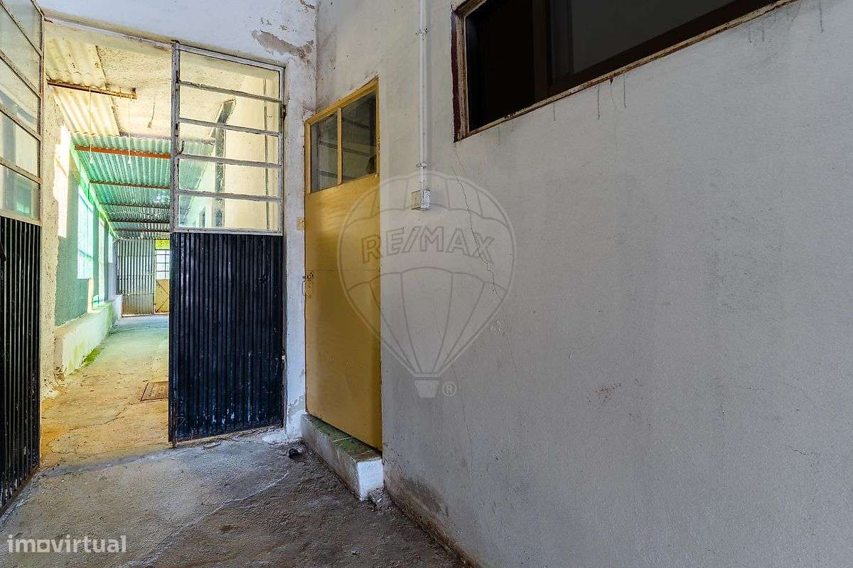 Moradia T2 para venda-47
