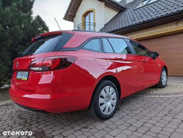 Opel Astra V 1.6 CDTI Dynamic S&S - 31