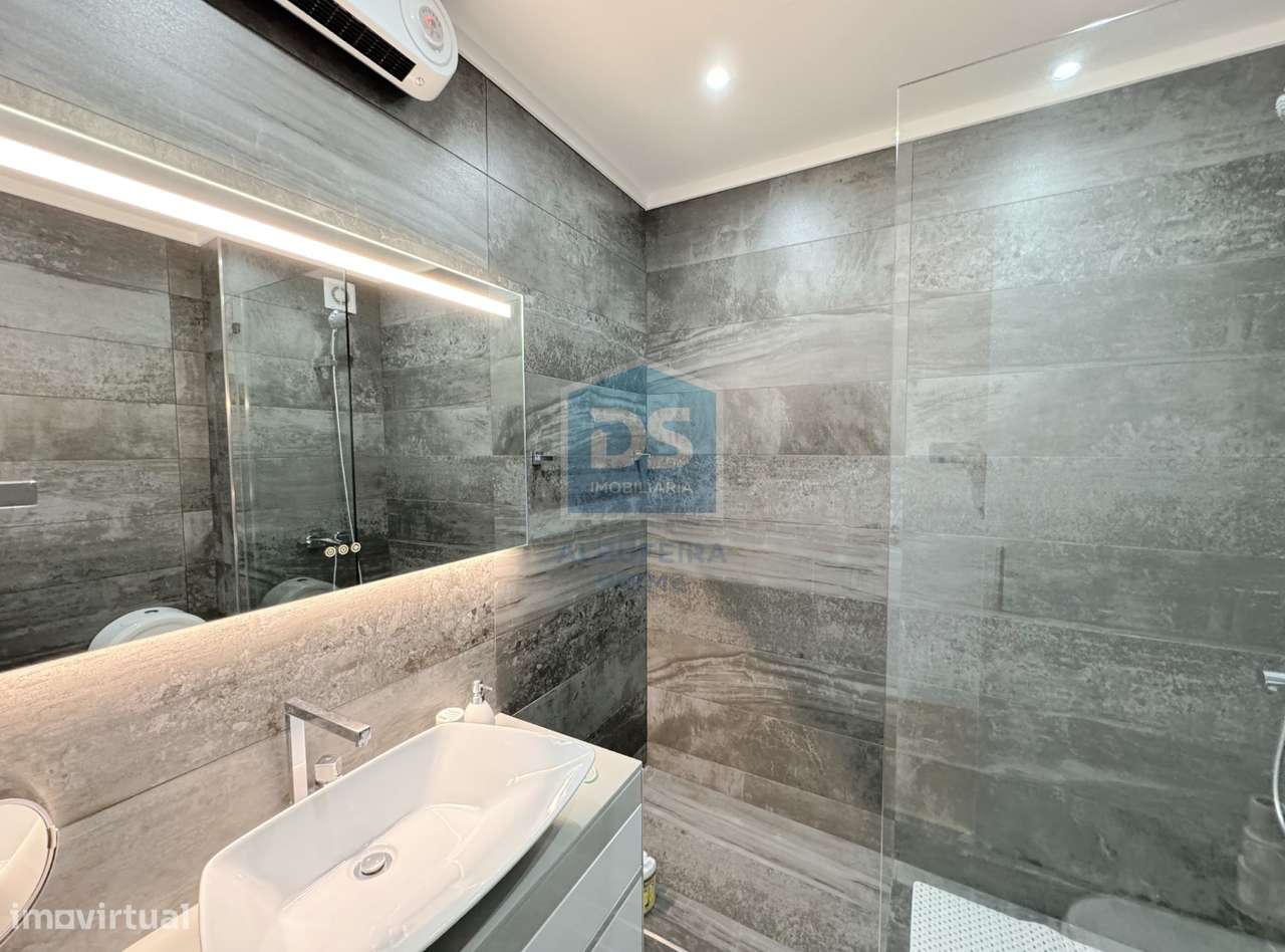 Apartamento T2 Venda em Quarteira,Loulé-10