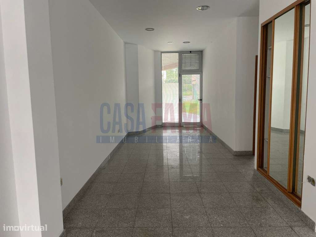 Loja 81 m² para Arrendamento - Trofa - Grande imagem: 4/6