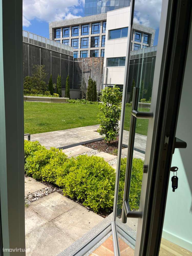 Apartamento T1 para arrendamento na Alameda das Antas - Grande imagem: 5/9