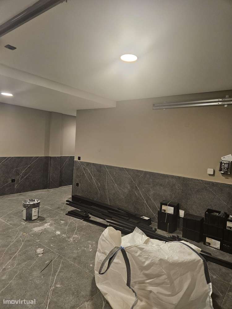 Moradia T4 com Piscina e Jardim-44