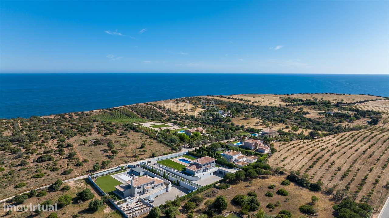 Moradia de Luxo entre o Boavista Golf e as Falésias de Lagos - Grande imagem: 5/60