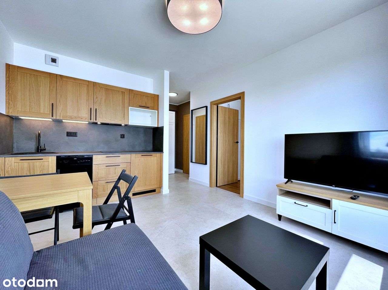 Wyposażona Kawalerka | Osobna Sypialnia, Bułgarska