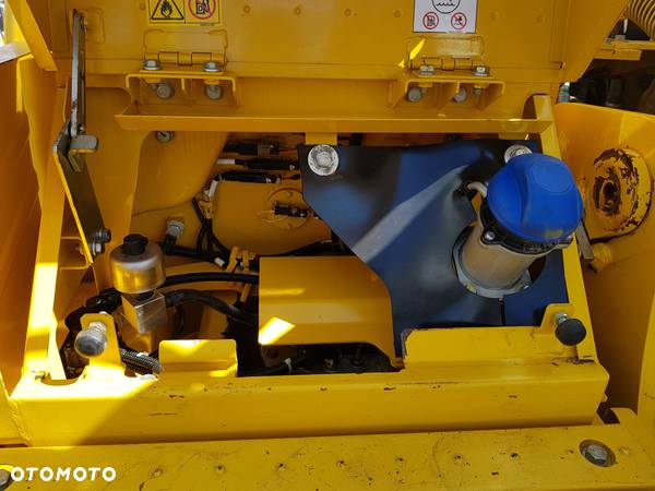 Komatsu PC210LC-11 22,9 t / 700 mm track / quick / camera / A/C - 30