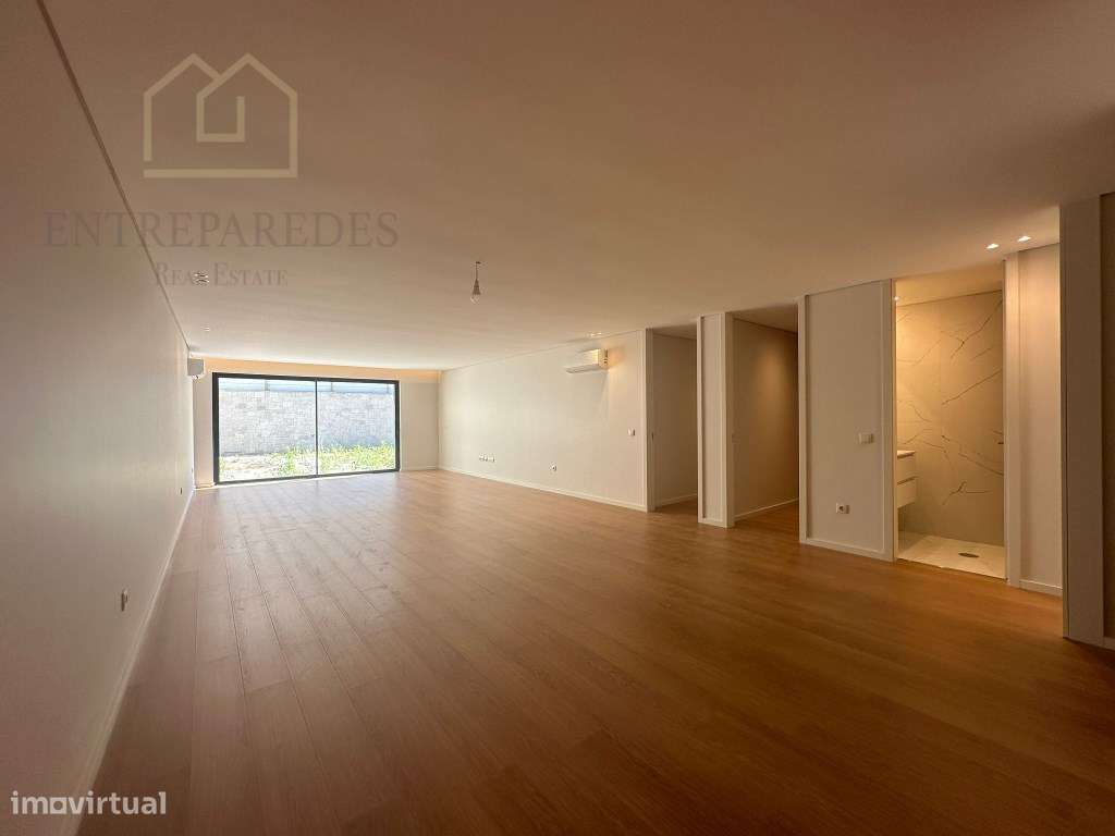 Apartamento T2+1 e escritório com jardim de 122m2 e garagem, para c... - Grande imagem: 2/43