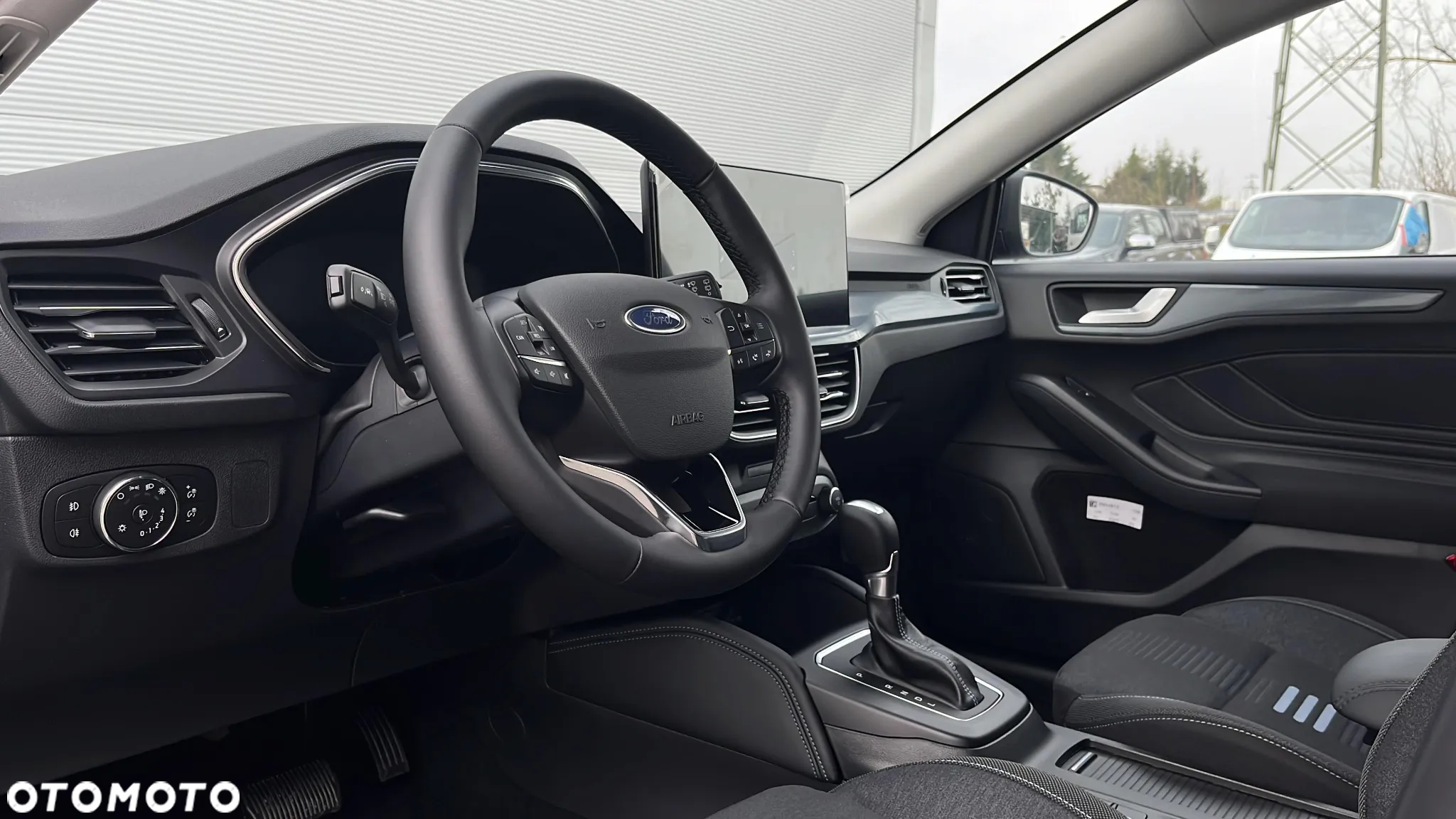 Ford Focus 1.0 EcoBoost mHEV Active X - 11