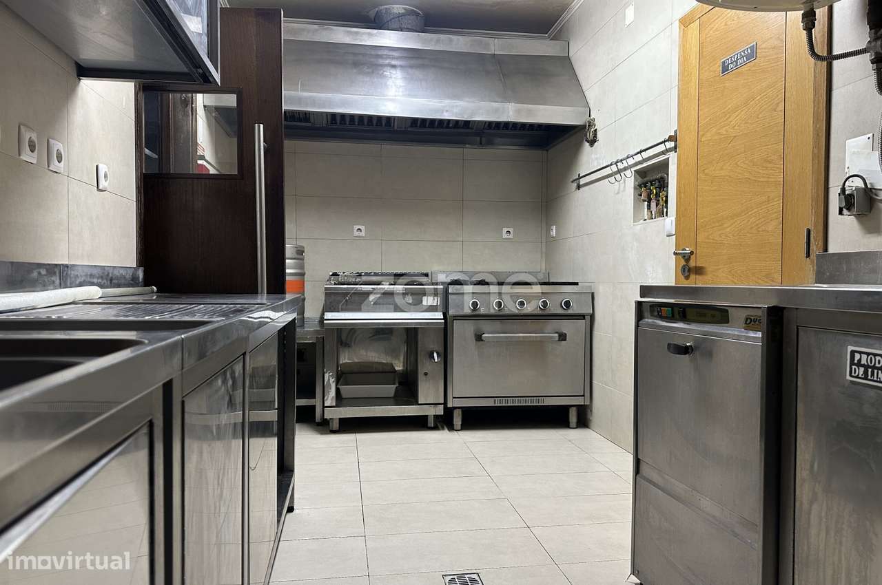 Trespasse de restaurante, em Carnaxide-9