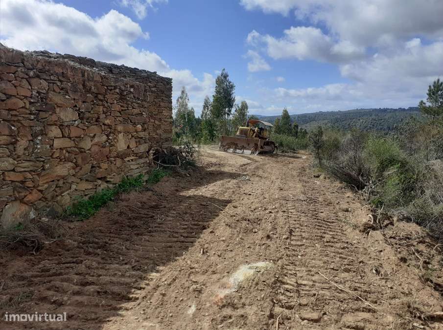 Quinta em Belgais c/  área de construção - Grande imagem: 3/15