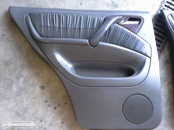 Forras das portas Mercedes Classe ML 270 CDI 163 de 2000 - 5