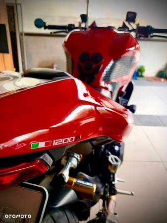 Ducati Monster - 4