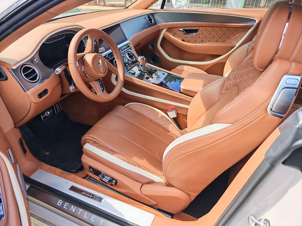 Bentley Continental Speed 2024