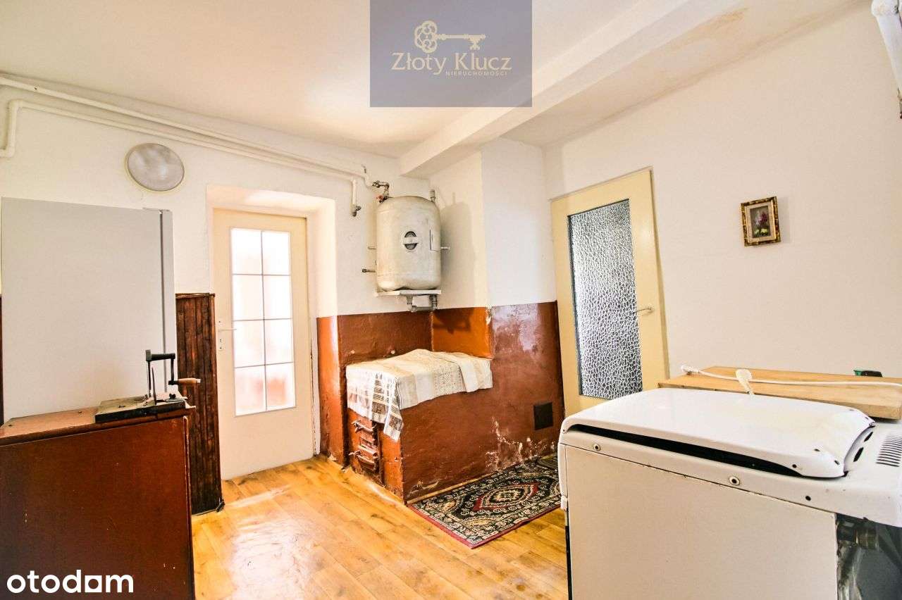 Dom z tarasem-5 pokoi-ogród-dwa garaże murowane-14