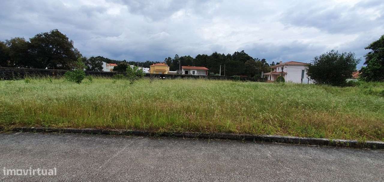 Lote para construção de 4 moradias individuais. - Grande imagem: 3/15