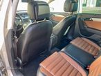 VW Passat Variant 2.0 TDi Sportline DSG - 11