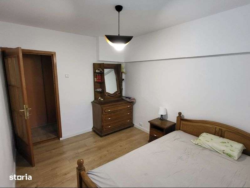 Inchiriez apartament 3 camere, 2 bai, strada Flacara Adresa Dulce - Imagine principală: 5/8