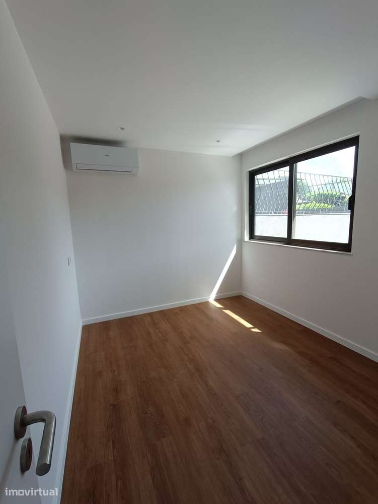 Apartamento T1 | Tamel S. Veríssimo - Grande imagem: 2/10
