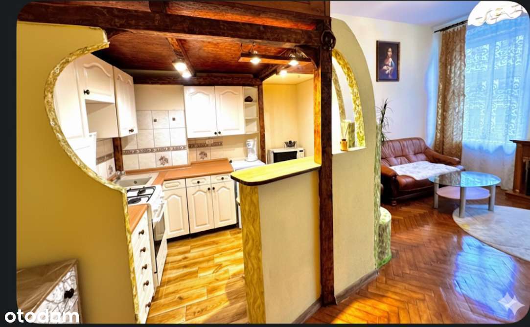 Duża klimatyczna kawalerka z antresolą, balkonem przy ostrowie Tumskim - Pełny obrazek: 5/16